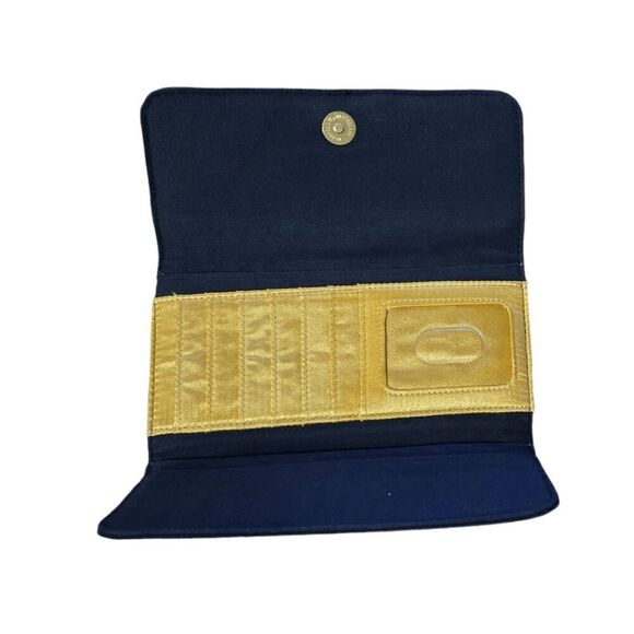 Disney Loungefly Snow White OG Heart Logo Embroidered Vintage Cloth Wallet - Picture 3 of 3